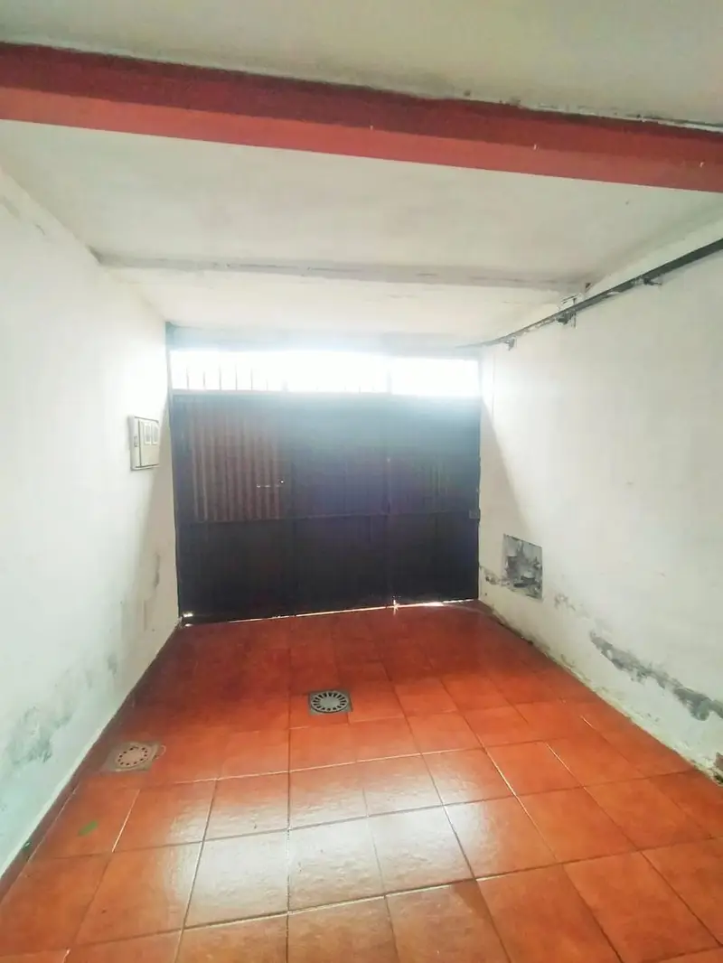 Chalet en venta Tenerife tres plantas garaje azotea vistas al mar