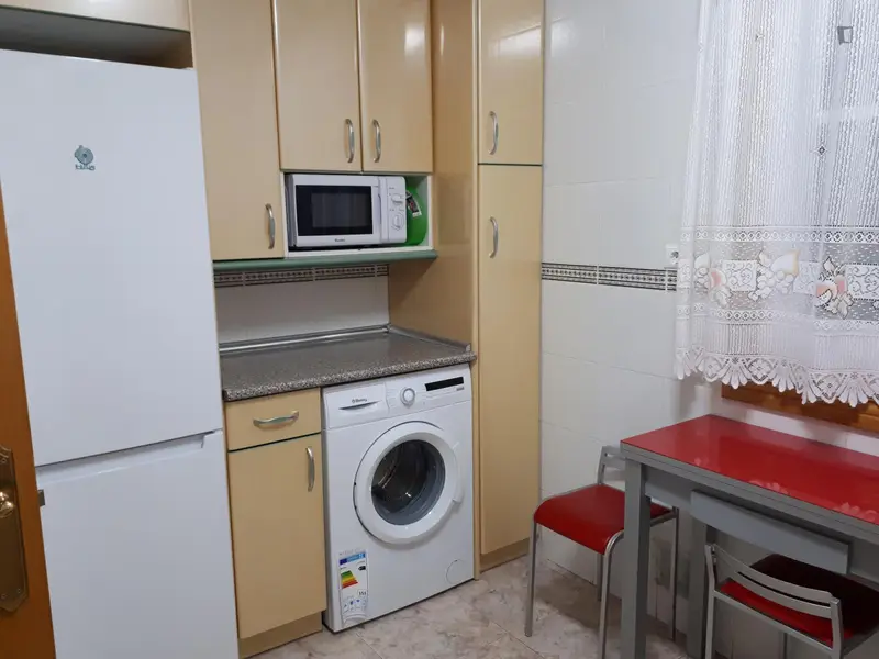 Apartamento 3 Habitaciones San Jose Recien Pintado WIFI