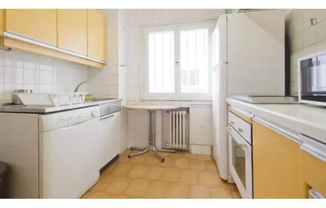 Apartamento 6 Dormitorios Madrid Plaza Castilla
