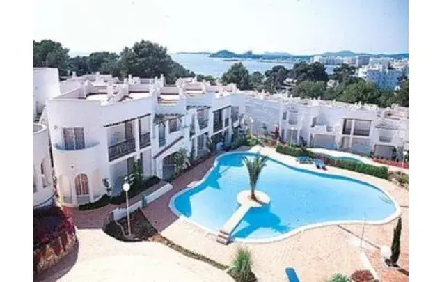 Apartamento 2 Dormitorios Santa Eulalia del Rio Amueblado