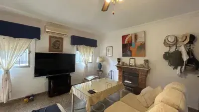 Chalet en venta en Urb La Juncosa