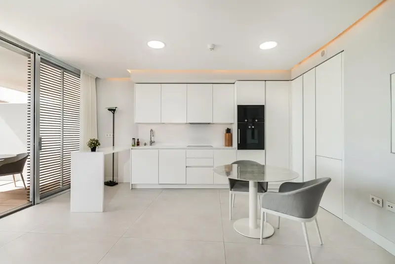 Apartamento 2 Dormitorios Primera Linea de Playa Estepona