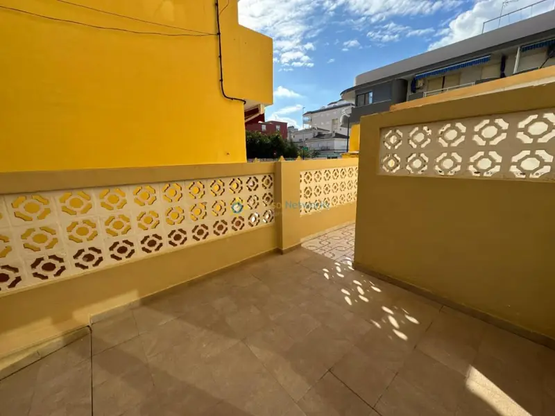 Apartamento en Miramar Valencia 90m2 2 habitaciones planta baja