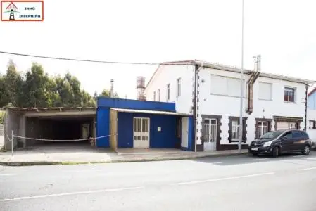 Casa Chalet en Venta en Naron 770m2