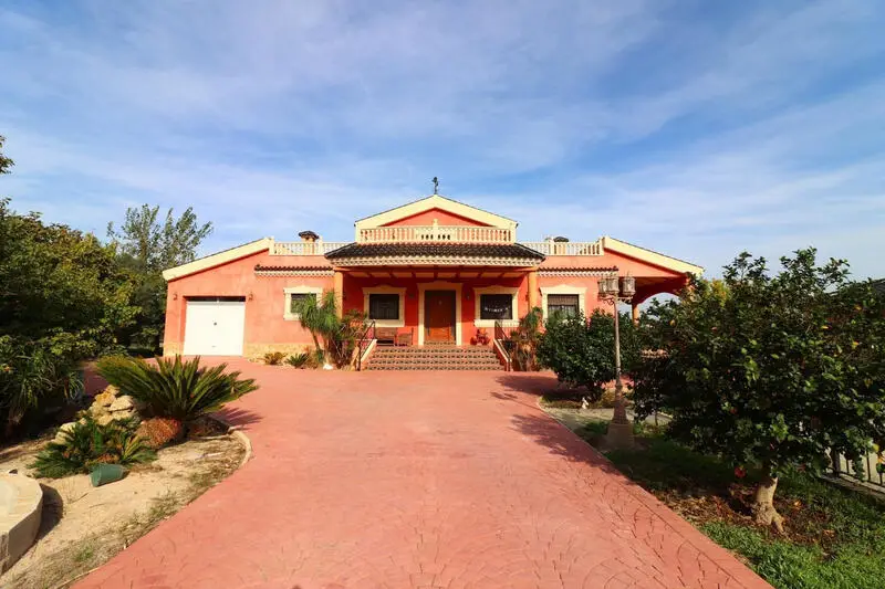Villa de Lujo 4 Dormitorios Orihuela