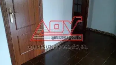 Piso en Venta Plaza de Espa	
 a