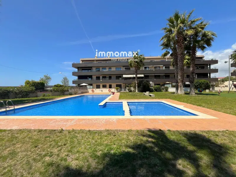Piso en Venta Vilanova i la Geltru 111m2 3 habitaciones 2 baños