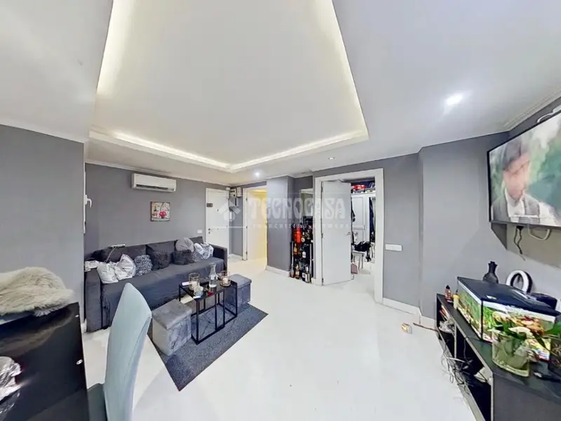 Piso en venta El Carmel 3 habitaciones 80m2 patio interior