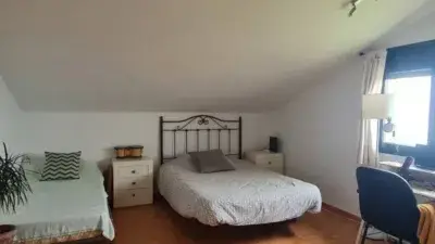 Chalet en Venta Vedra 400m2 4 Dormitorios Garaje Parcela