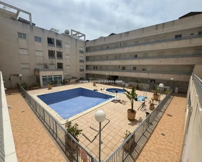 Apartamento 2 Dormitorios Almoradi Vistas Campo