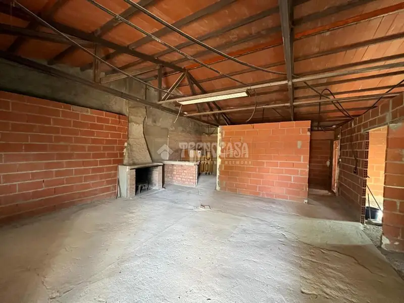 Casa en Venta Valdepe	ñas 144m2 6998m2 Parcela