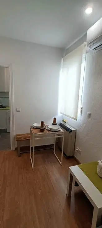 Apartamento en Alquiler Madrid 1 Dormitorio 1 Ba\]no