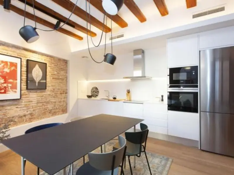 venta Piso en El Barri Gotic, Ciutat Vella (45854050030.101800)- Globaliza