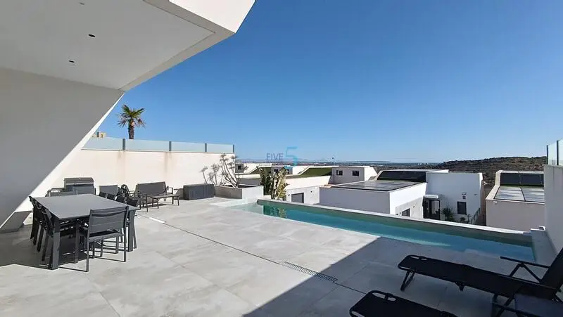 Villa Moderna 4 Dormitorios Rojales Vistas al Mar Piscina