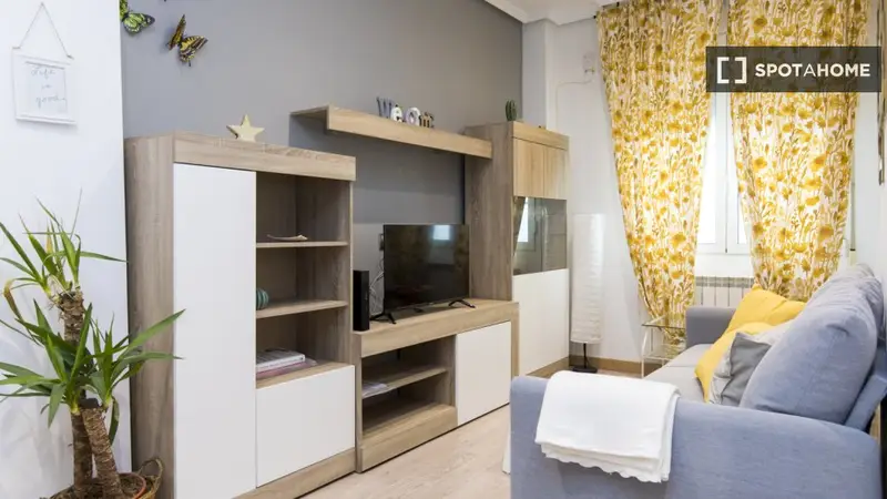 Habitacion Piso Compartido Zaragoza Amueblada Suministros Incluidos