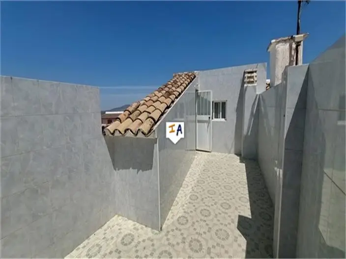 Casa Adosada en Rute Cordoba 4 Dormitorios 2 Baños Patio Terraza