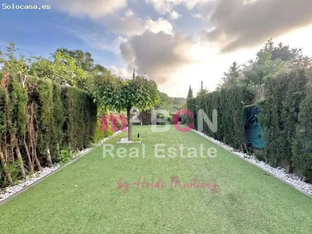 Chalet en Venta Esplugues de Llobregat 234m2 4 Dormitorios Jardin