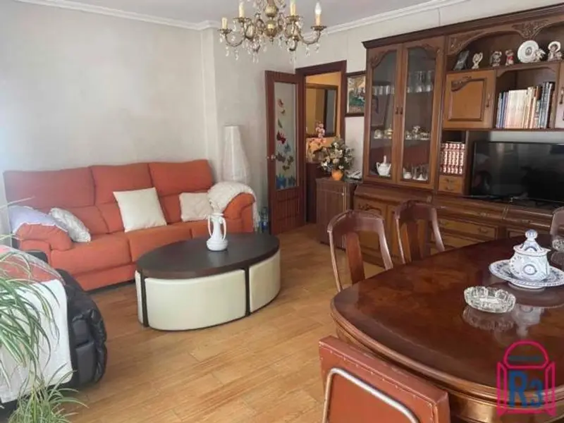 venta Piso en Distrito 3, León (43407894197.108900)- Globaliza