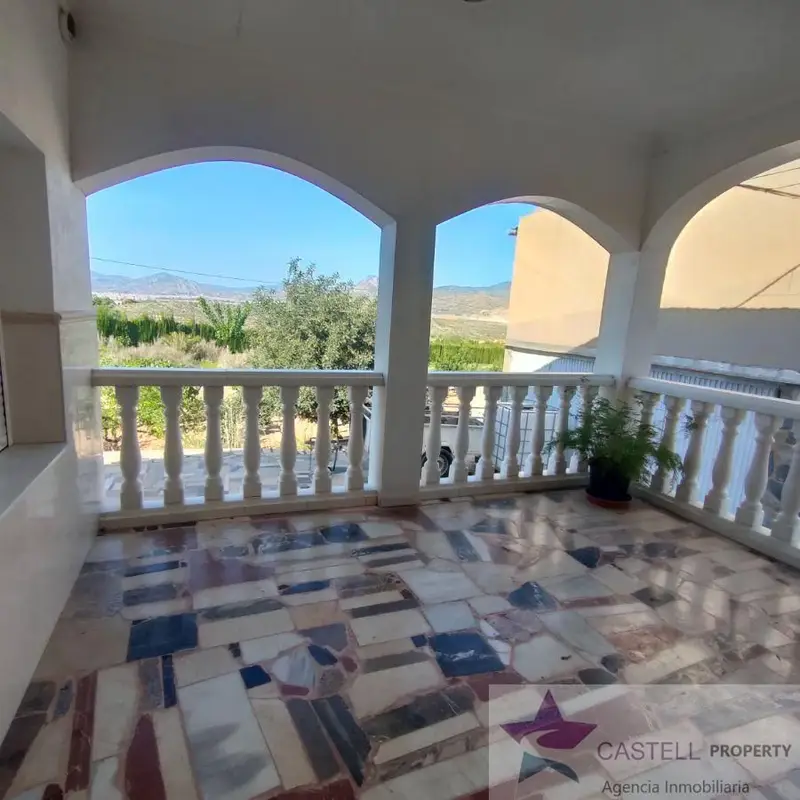 Chalet en Monovar con Piscina y Barbacoa