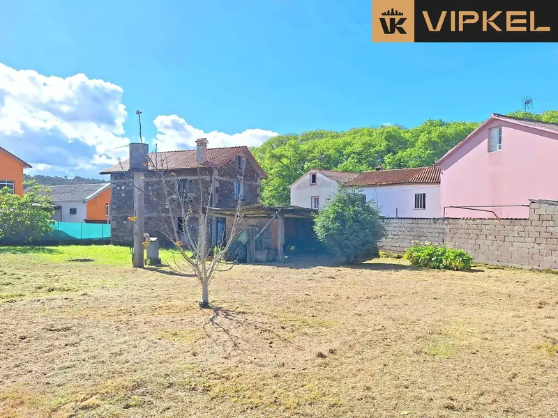 Casa en Miño cerca del mar a reformar