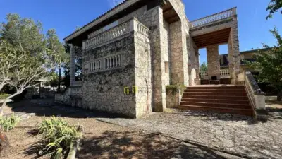 Chalet en venta en Calle del Valle de Broto