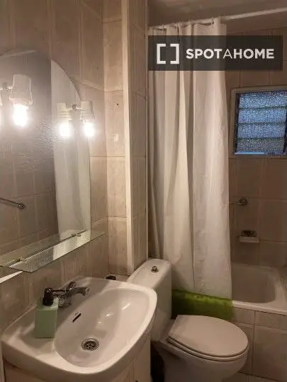 Apartamento 4 dormitorios 1 ba
																		
																		
																		
																		
																		
																		
																		
																		
																		
																		
																		
																		
																		
																		
																		
																		
																		
																		
																		
																		
																		
																		
																		
																		Madrid Spotahome
