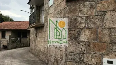 Casa en Ponte Caldelas para Reformar 256m2 con Parcela de 707m2