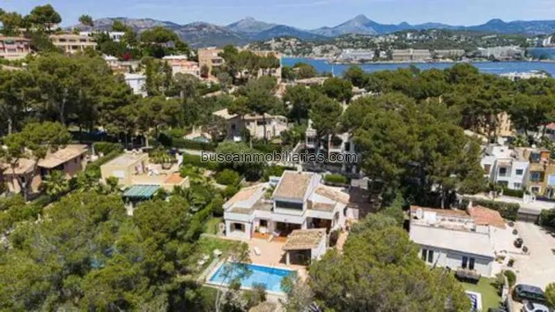 Villa en Venta Santa Ponsa 4 Dormitorios Piscina Jardin
