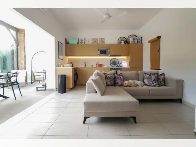 Apartamento en Calahonda 3 Dormitorios 2 Baños Cerca Club Del Sol