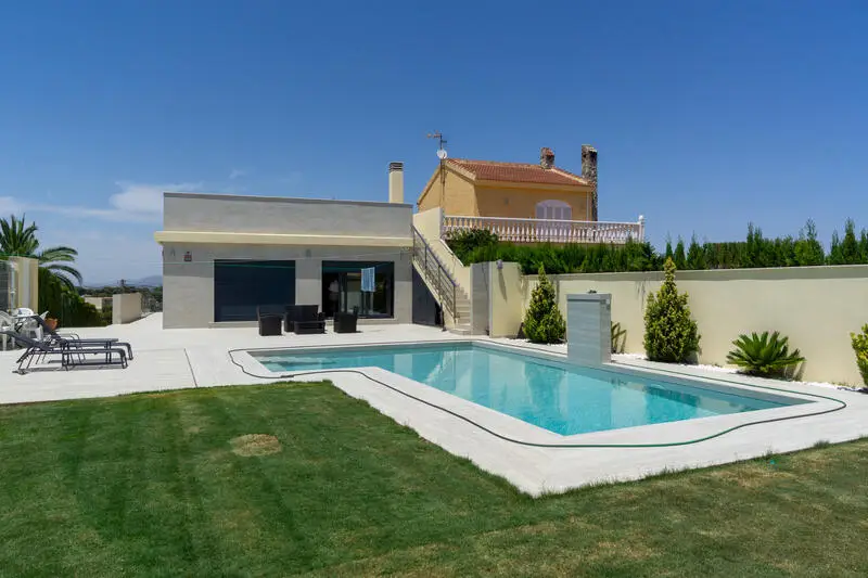 4 Cuarto Villa en venta
Los Balcones, Alicante