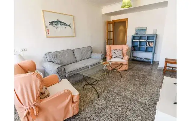 Apartamento 3 Dormitorios Amueblado Granada