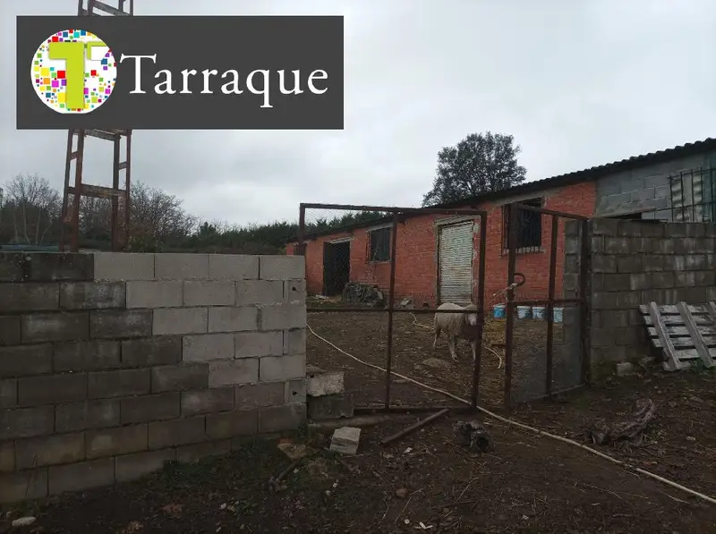 Venta Terreno con Jardin en Pajares Villanueva de la Vera