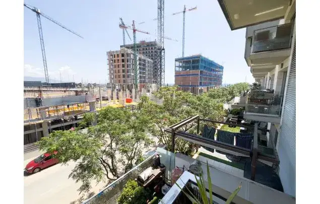 Alquiler Habitaciones Badalona Piso Amueblado con Balcón