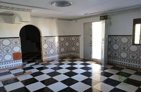 Chalet con Jardin y Piscina en Lora del Rio Sevilla