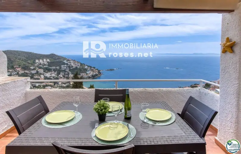 Chalet en Canyelles Petites con Vistas al Mar y Licencia Turistica