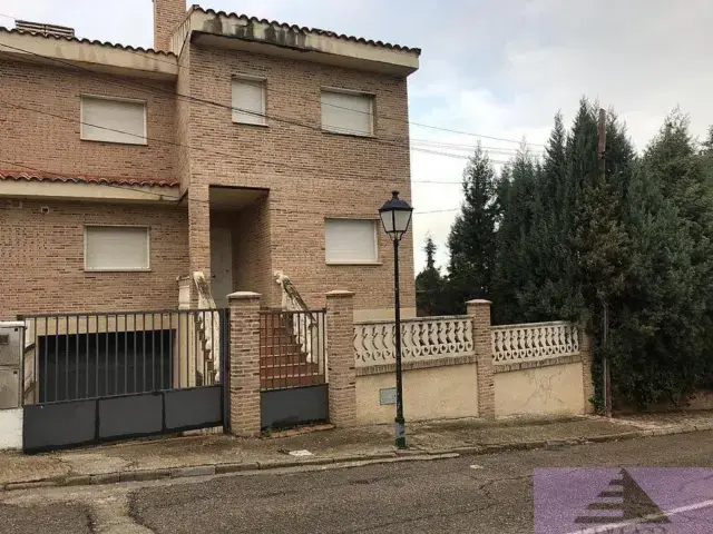 Chalet en venta en Pradillos