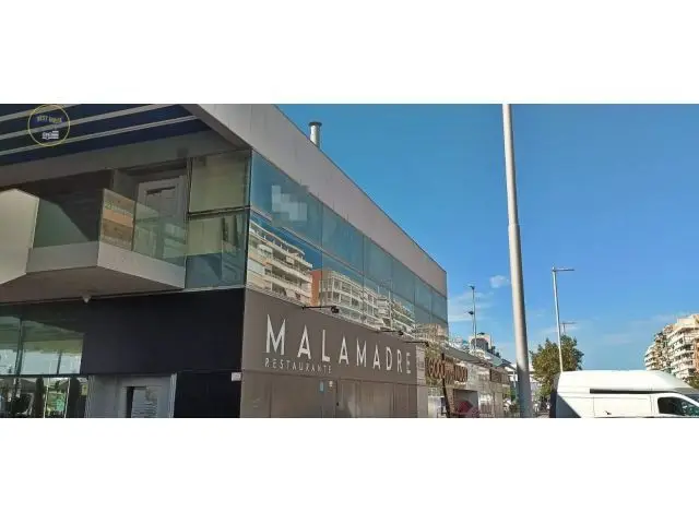 Local Comercial en Puerto de Santa Pola 300m2 Terraza Vistas al Mar