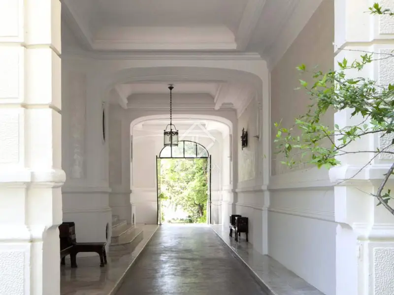 Palacio en venta en Barcelona 1345m² 7 dormitorios 6 baños