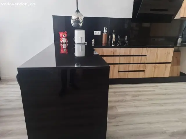 Piso Reformado con Terraza de 90m2 en Blanes