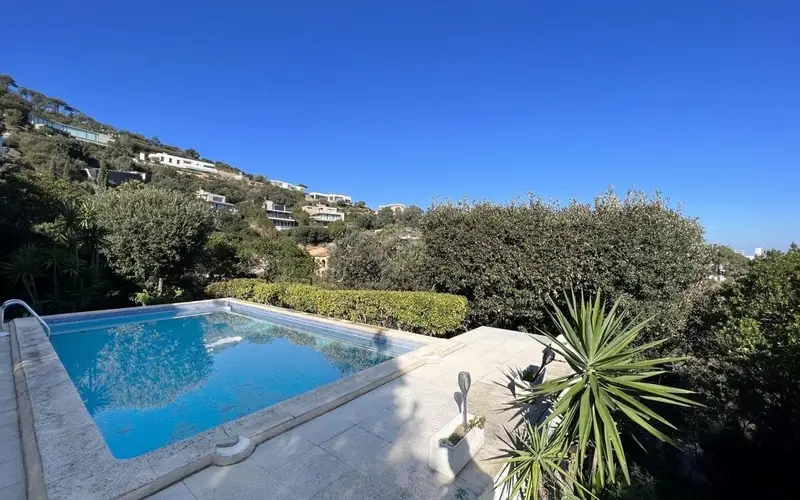 Chalet en venta en Sa Riera, Begur, Girona
