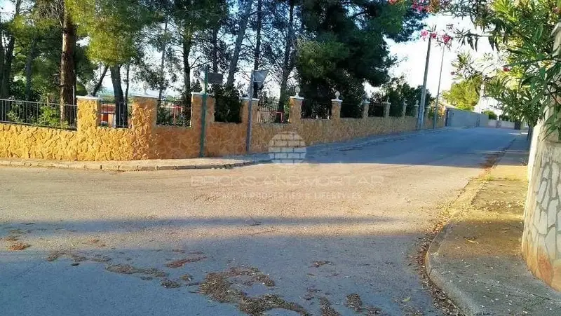 Chalet en Venta Alberic Valencia 4 habitaciones Piscina 3000m2