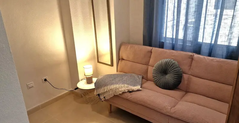 Apartamento 2 Dormitorios Alquiler Torrevieja