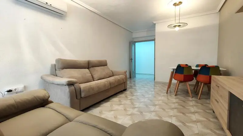Apartamento Reformado 2 Dormitorios Torrevieja Centro