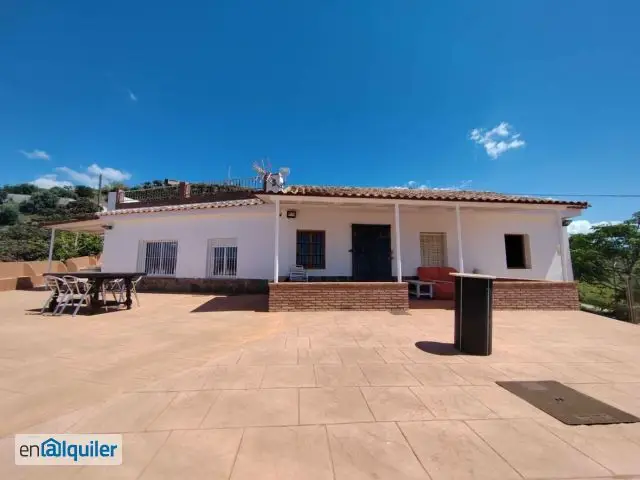 Alquiler Casa Nueva Piscina Sayalonga Vistas al Mar