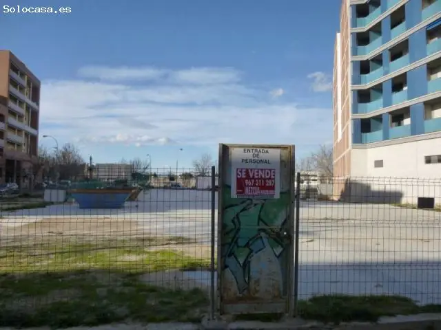 Solar en Almansa Zona de Expansion Frente Hospital