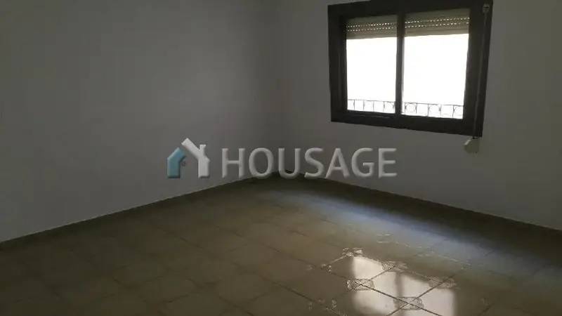 Piso en Reus 77m2 3 dormitorios 1 baño