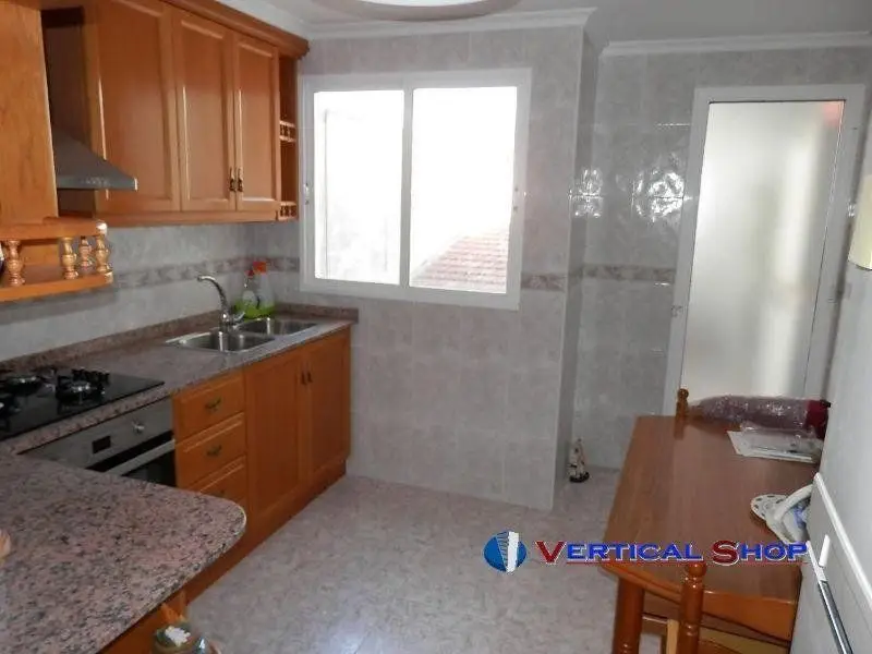 Venta Ático Amueblado Caudete 130m2 70m2 Terraza 4 Habitaciones