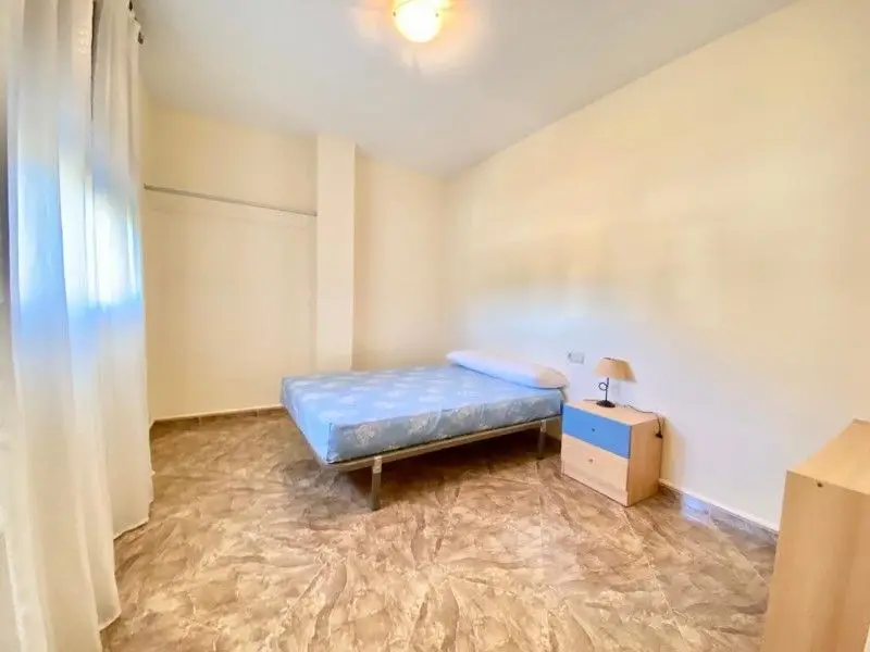 Venta Piso con garaje en Ventas de Zafarraya