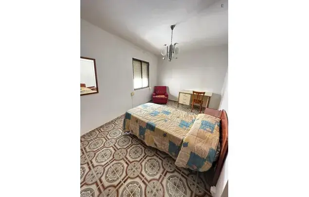 Apartamento 5 Dormitorios Tarragona Estudiantes Trabajadores