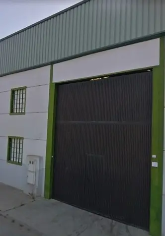 Nave Industrial en Venta La Algaba Primera Linea Carretera